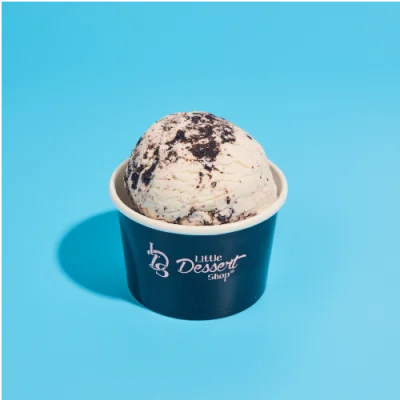Cookies and cream ice cream scoop in a cup